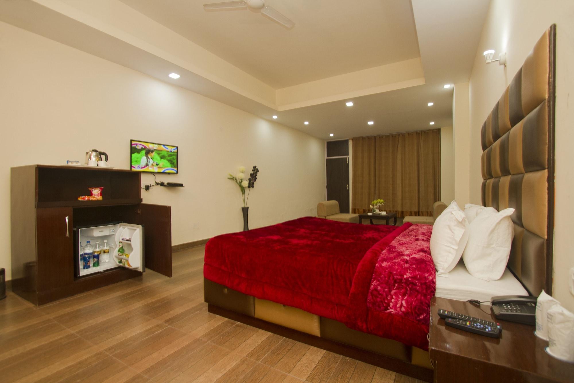 Adb Rooms Snow Touch Resort Manāli Exterior foto