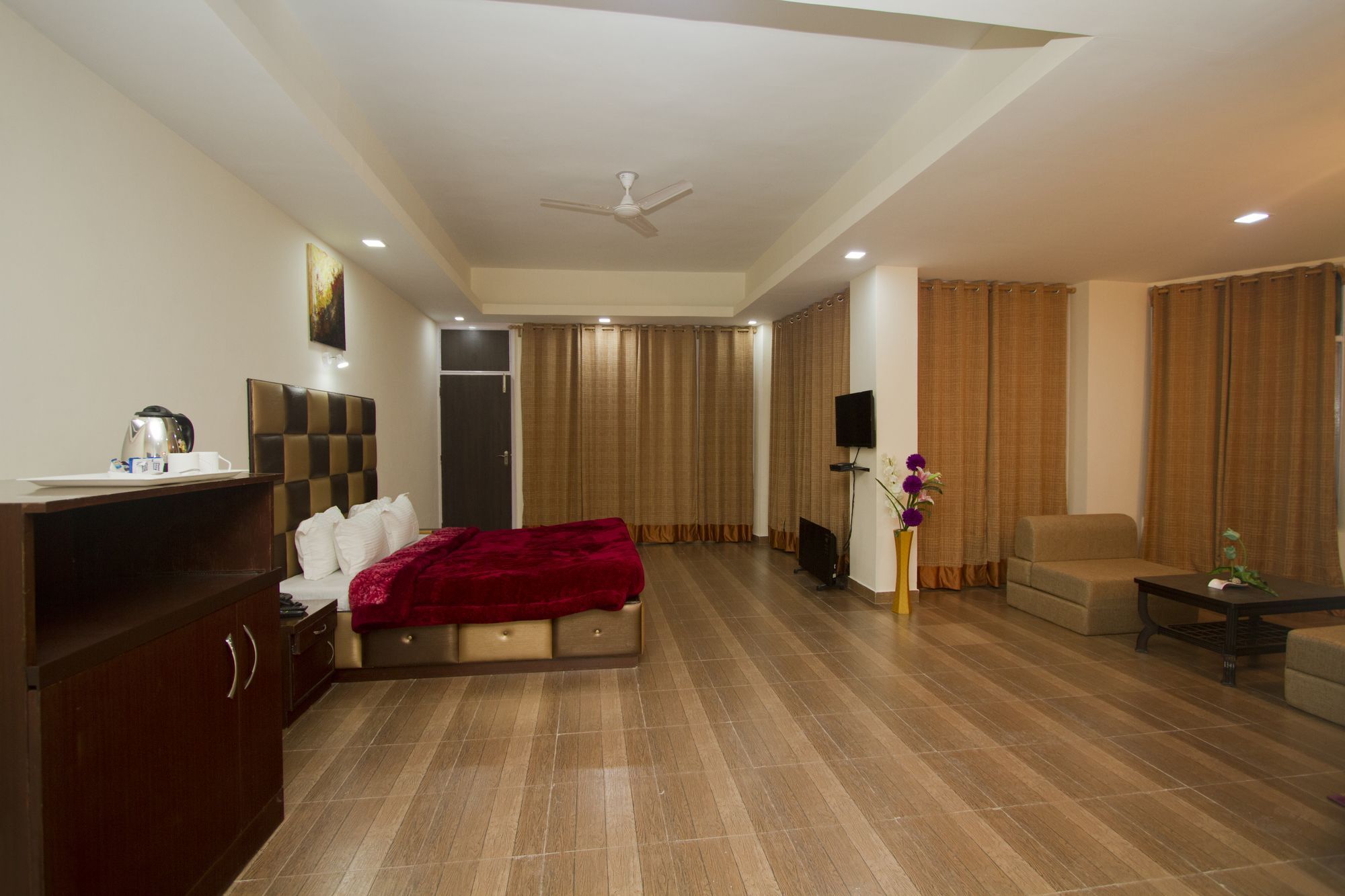 Adb Rooms Snow Touch Resort Manāli Exterior foto