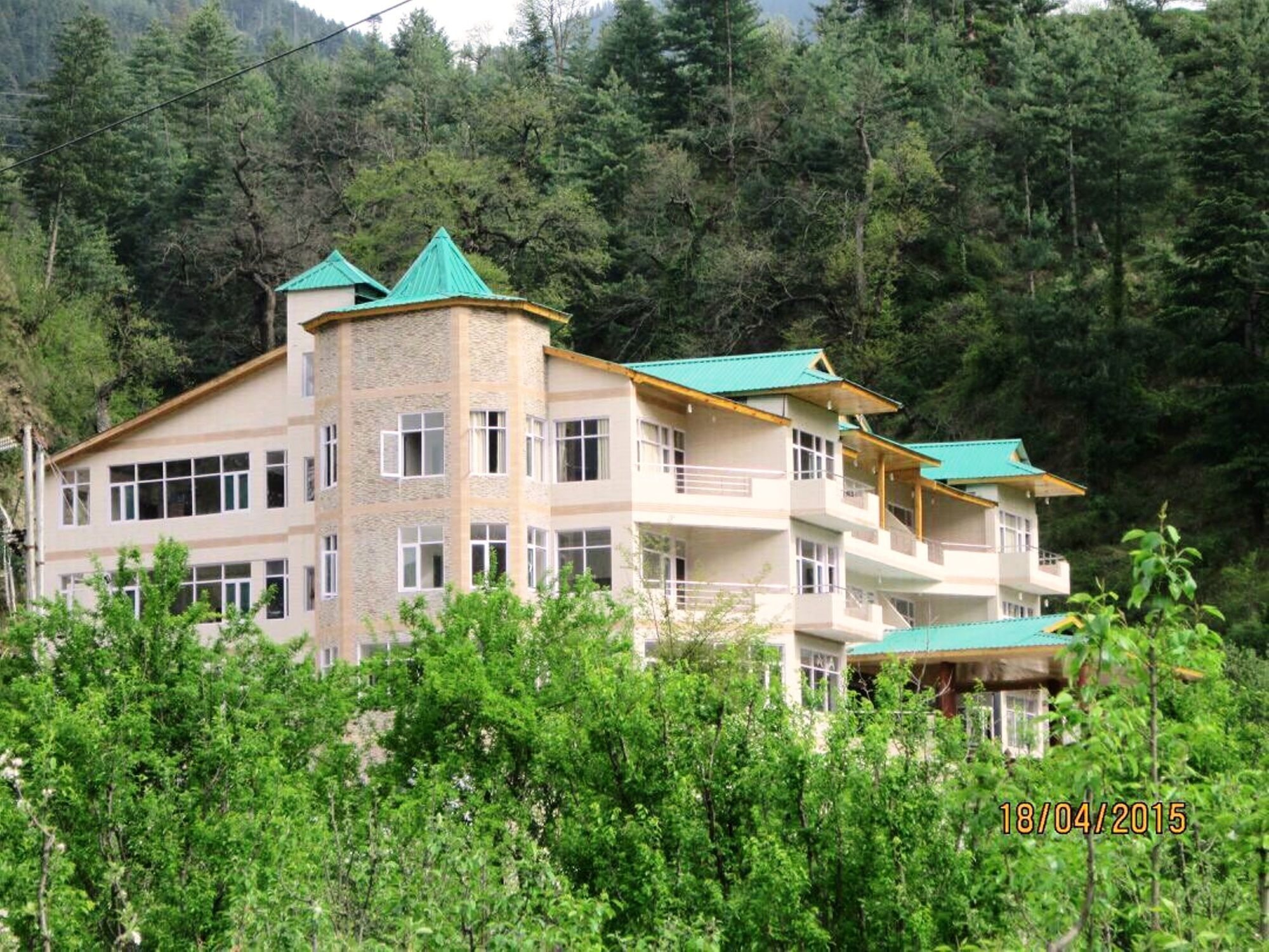 Adb Rooms Snow Touch Resort Manāli Exterior foto