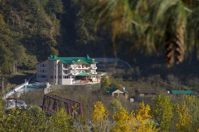 Adb Rooms Snow Touch Resort Manāli Exterior foto