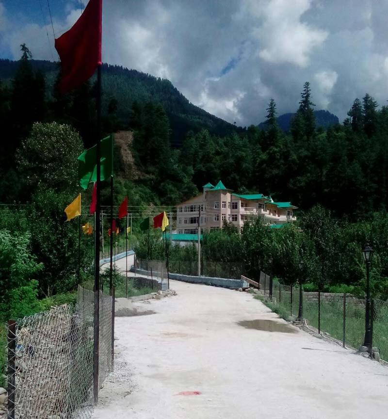 Adb Rooms Snow Touch Resort Manāli Exterior foto